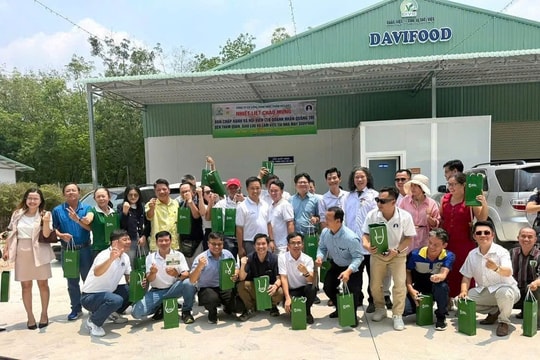 CLB Doanh nhân Quảng Trị đẩy mạnh giao thương qua chương trình tham quan DaviFood