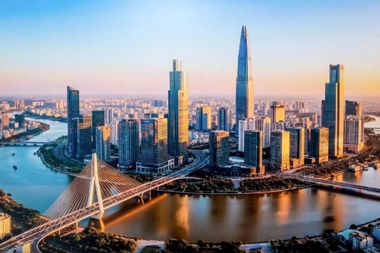 Áp dụng cơ chế lương, phụ cấp đặc thù để thu hút chuyên gia cho Trung tâm tài chính quốc tế