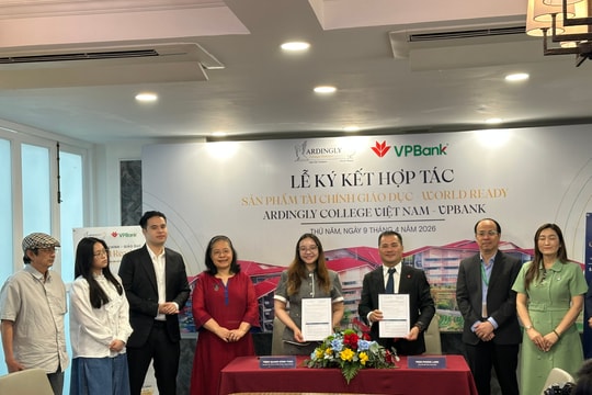 Ra mắt gói tài chính giáo dục “World Ready”