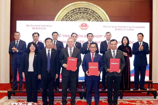 Doanh nghiệp Việt - Trung ký kết 10 thỏa thuận hợp tác mới