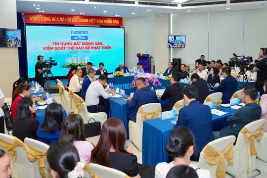 Bất động sản kẹt vốn giữa dòng tiền nghìn tỷ