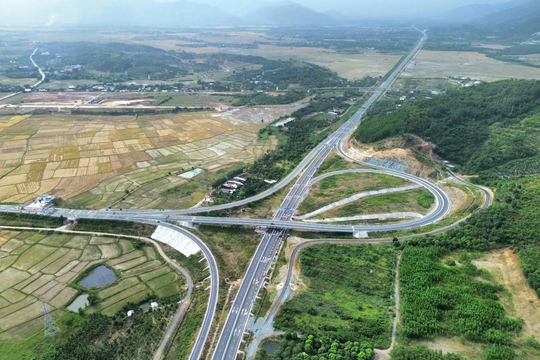 Thông qua kế hoạch đầu tư công trung hạn giai đoạn 2026 - 2030
