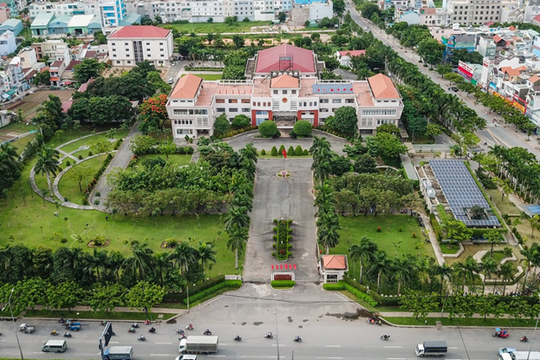 TP.HCM ưu tiên chuyển đổi nhà, đất dôi dư thành cơ sở y tế, giáo dục và công trình công cộng