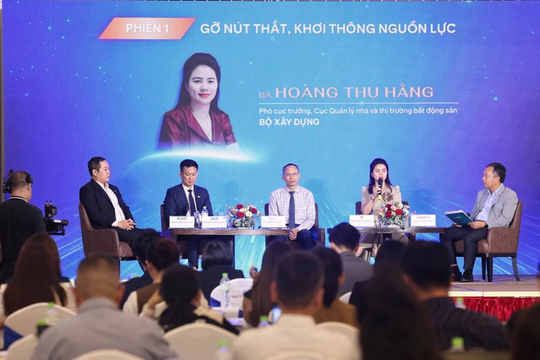 Vượt "gió ngược", đón chu kỳ mới, doanh nghiệp bất động sản thay đổi để thích ứng