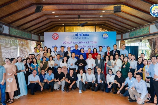Cà phê sáng thứ Năm: Doanh nghiệp bàn cách sử dụng phần mềm bản quyền hợp pháp để giảm rủi ro pháp lý