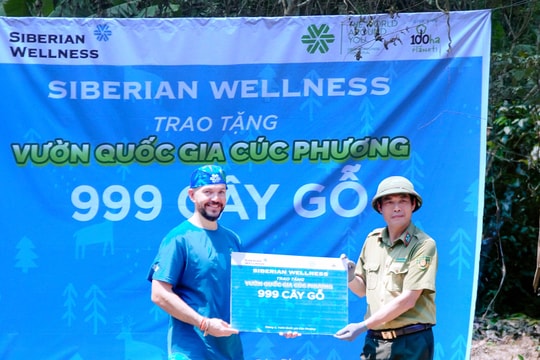 Siberian Wellness trồng thêm 999 cây xanh tại rừng Cúc Phương