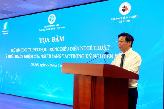 Chấn chỉnh những lệch chuẩn trong sáng tác và biểu diễn nghệ thuật