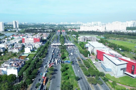 Thành ủy TP.HCM siết chặt quản lý, sử dụng quỹ nhà đất công