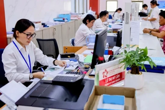 Bộ Chính trị quyết định phân bổ hơn 1,87 triệu biên chế năm 2026