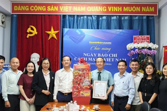 Đảng ủy UBND TP.HCM và các tổ chức, đơn vị đã đến thăm, chúc mừng Tạp chí Doanh Nhân Sài Gòn nhân Ngày Báo chí cách mạng Việt Nam