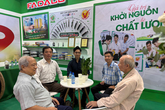Hội Dây và Cáp điện TP.HCM thăm Công ty CP Dây Cáp Điện Lucky Star tại Vietbuild 2026