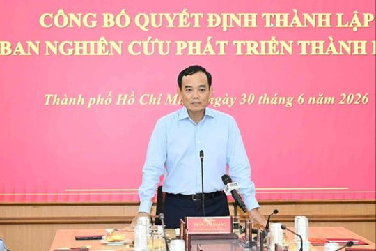 Bí thư Thành ủy Trần Lưu Quang làm Trưởng Ban Nghiên cứu phát triển TP.HCM