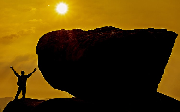 Đọc sách "Đời ngắn đừng ngủ dài"