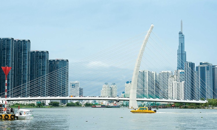 Gỡ nút thắt chính sách để TP.HCM tiếp tục phát triển mạnh mẽ