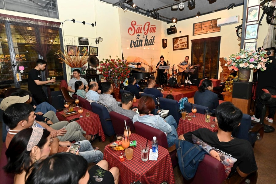 Hà Nội Bonne Nuit - sân chơi âm nhạc, nơi gặp gỡ và giao lưu