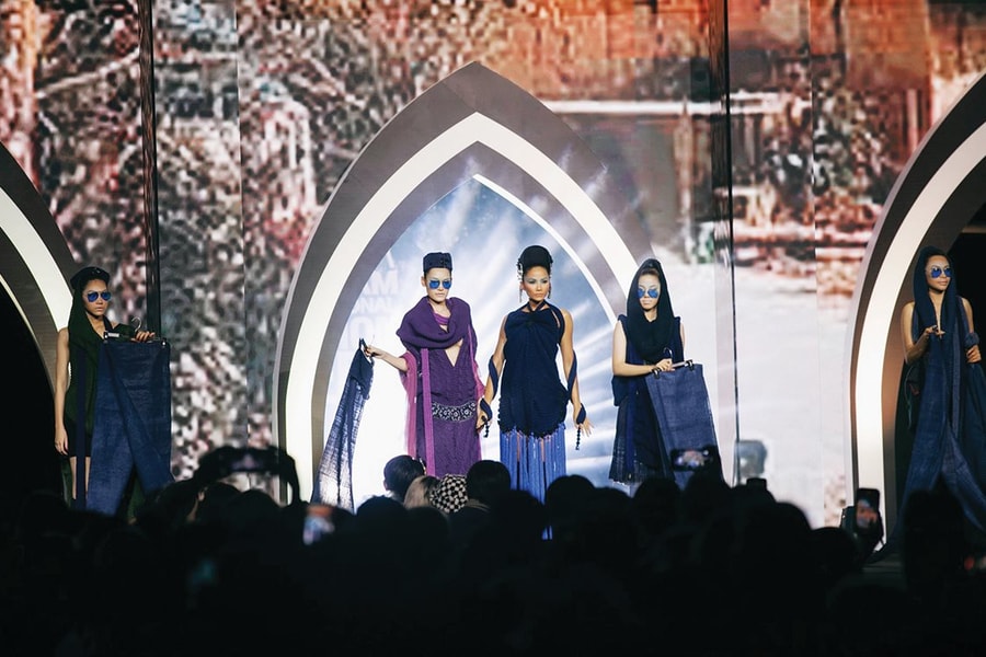 Đưa văn hóa địa phương vào thời trang