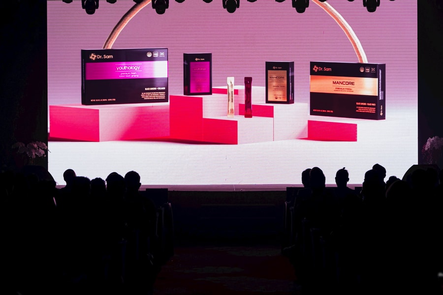 Nước uống Cao hắc sâm nhãn hiệu Dr. Sam Youthology ra mắt tại Việt Nam