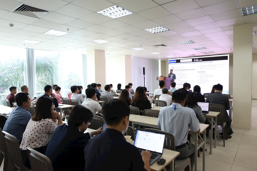 Kết nối doanh nghiệp điện tử tại Triển lãm Nepcon Việt Nam tại TP.HCM