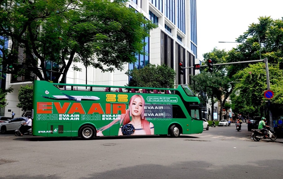 Độc đáo thông điệp "rủ xê dịch" của EVA Air