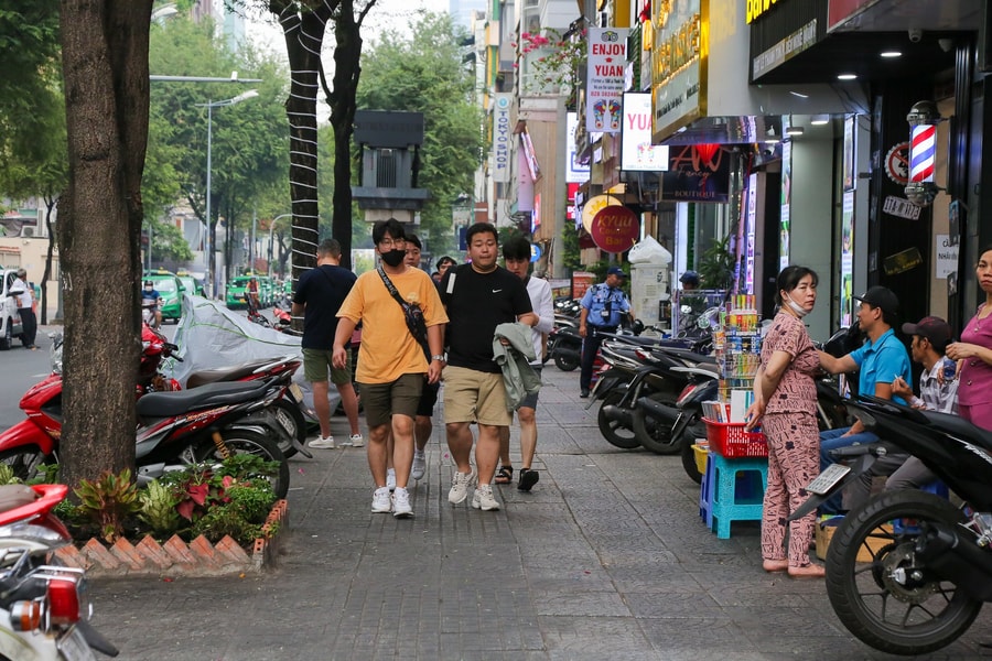 TP.HCM: Người dân có thể giám sát, phản ánh về việc sử dụng lòng lề đường qua phần mềm