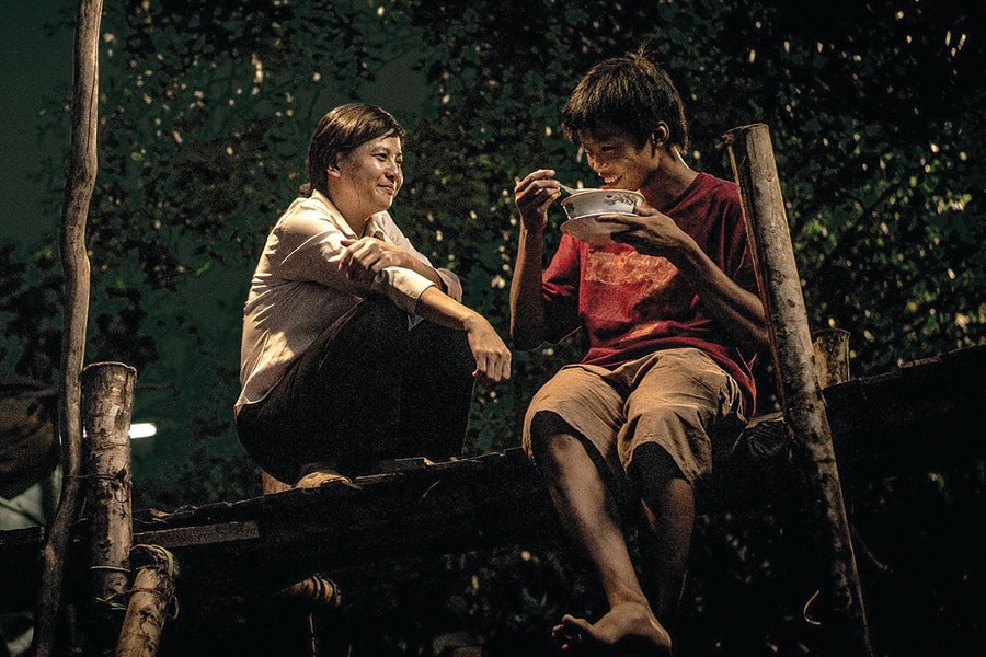 Một dòng phim còn đơn độc