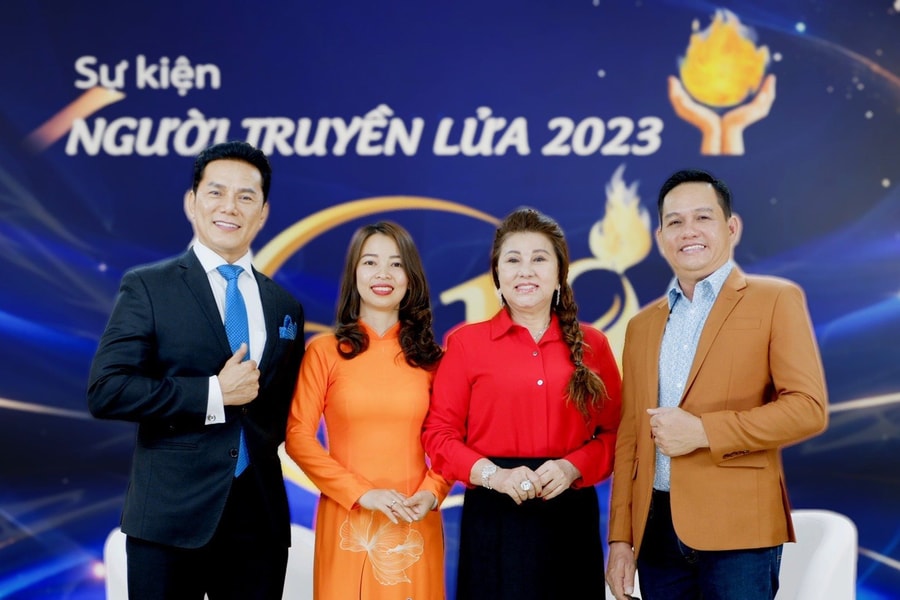 Nhiều hoạt động tại chương trình “Người truyền lửa” do Câu lạc bộ Doanh nhân Sài Gòn tổ chức