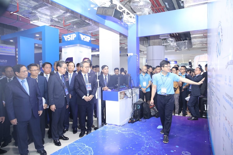 Gian hàng của CMC hút khách tham quan tại triển lãm VIIE 2023