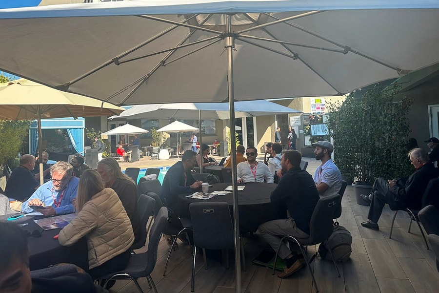 Đạo diễn Bá Cường: “Đầu tư nghiêm túc về nghệ thuật, dân làm nghề được cống hiến, sáng tạo”