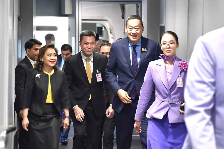 Thế khó của Thủ tướng Thái Lan về kế hoạch phát tiền cho người dân