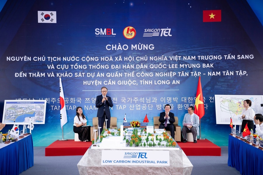 Cựu Tổng thống Hàn Quốc kêu gọi doanh nghiệp đầu tư vào tỉnh Long An