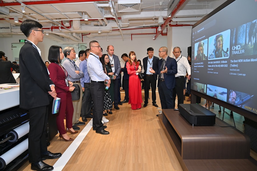 Epson ra mắt Trung tâm Giải pháp và văn phòng mới