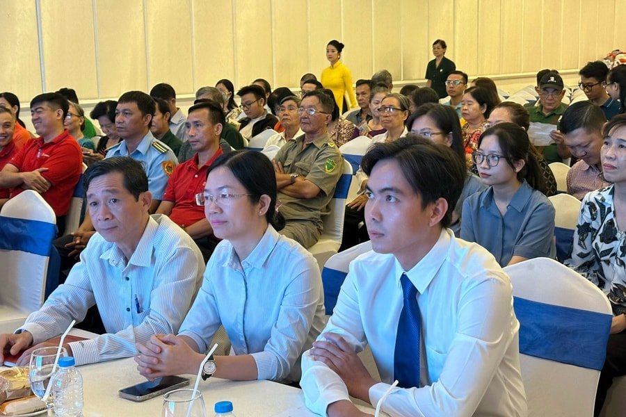 Hội nghị gặp gỡ đối thoại với doanh nghiệp, hộ kinh doanh trên địa bàn Phường 12, Quận 6