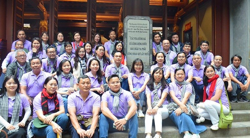 Về Tây Bắc - về với cội nguồn yêu thương, thêm tự hào, tự tôn dân tộc