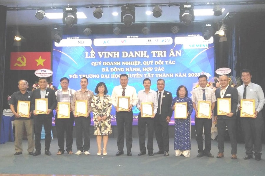 Câu lạc bộ Doanh nghiệp Đại học Nguyễn Tất Thành: Một năm bội thu và tầm nhìn hoạt động trong năm 2024