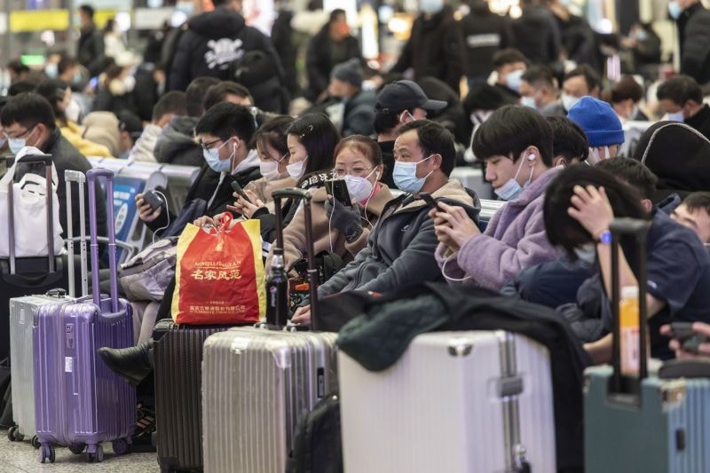 Trung Quốc dự đoán số người đi lại trong dịp Tết nguyên đán giảm mạnh