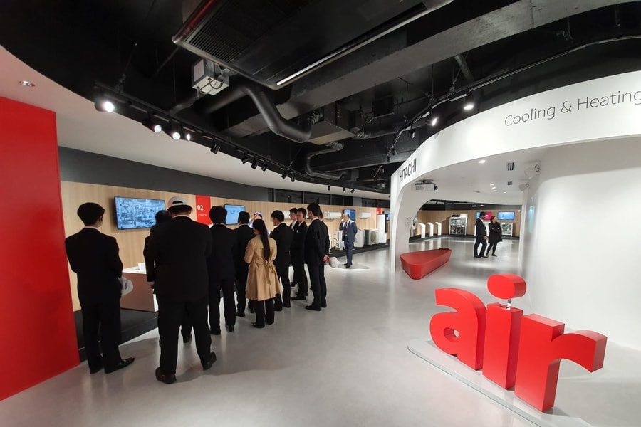 Hitachi và Sony bắt đầu trao đổi nhân viên để cùng nhau phát triển