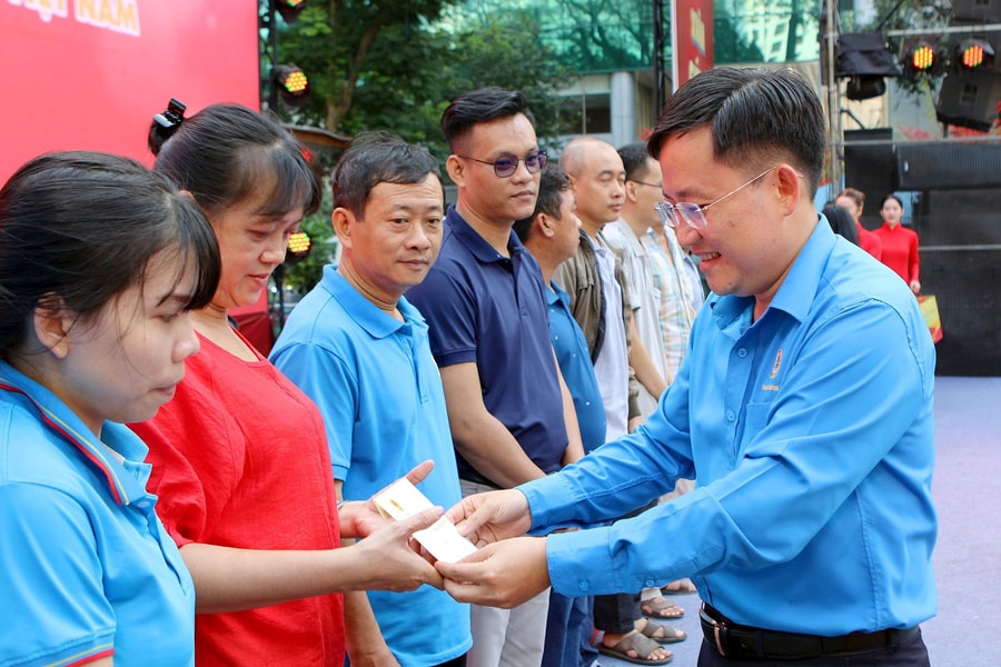 Công đoàn Viên chức TP.HCM tổ chức chương trình “Tết sum vầy - Xuân tri ân” năm 2024