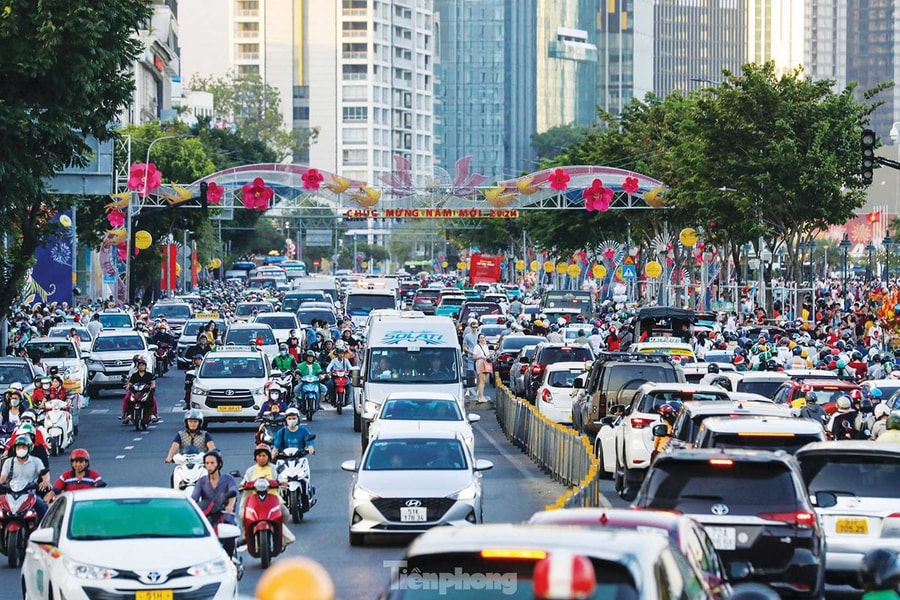 Gỡ điểm nghẽn giao thông: Kinh tế TP.HCM sẽ tăng tốc