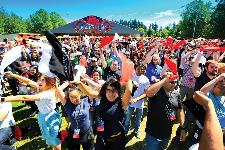 Tư duy phát triển hồi sinh lại Microsoft