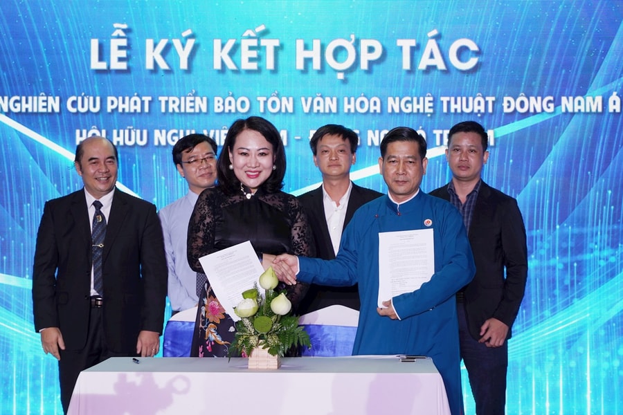 Làm sâu sắc hơn tình hữu nghị giữa Việt Nam và các nước ASEAN +