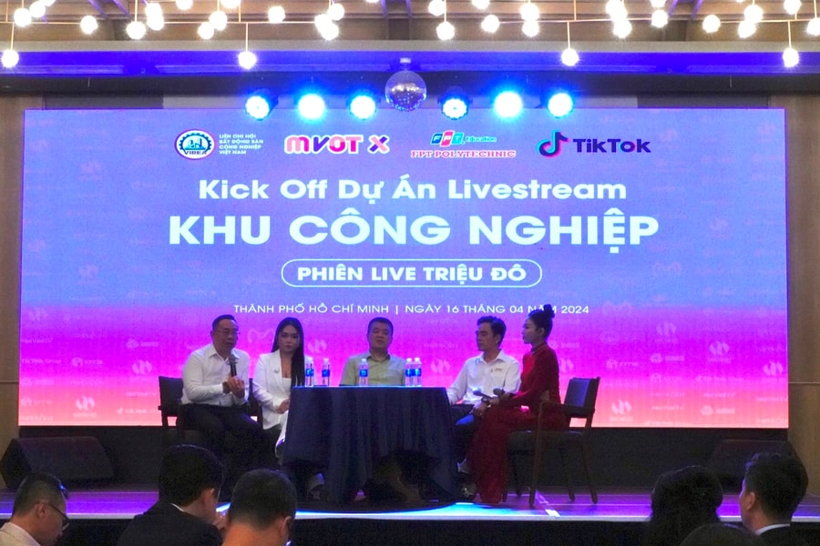 Đưa hàng Việt đến người lao động khu công nghiệp qua livestream