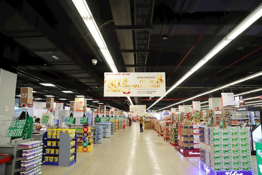 Lotte Mart Gò Vấp khuyến mãi kép mừng sinh nhật lần thứ 8