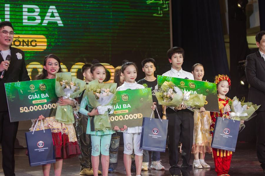 Lộ diện những tài năng nghệ thuật xuất sắc tại đêm chung kết Vườn ươm TIS (TIS Incubator)