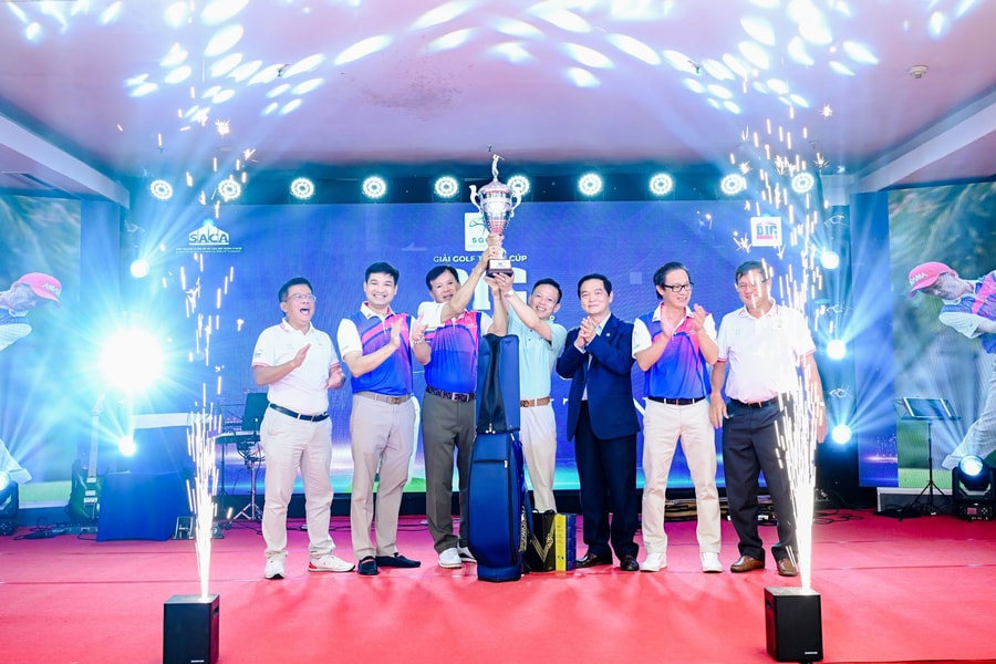Khép lại Giải golf Tranh Cup DIC với nhiều ấn tượng tốt đẹp