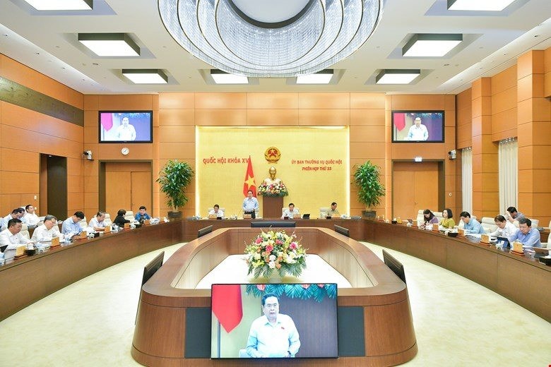 Khai mạc Phiên họp thứ 33 của Ủy ban Thường vụ Quốc hội