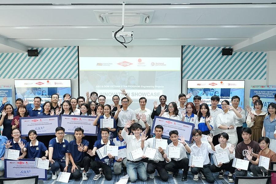 Ba đội trường đại học đạt giải Chương trình ASU - Dow Vietnam STEM