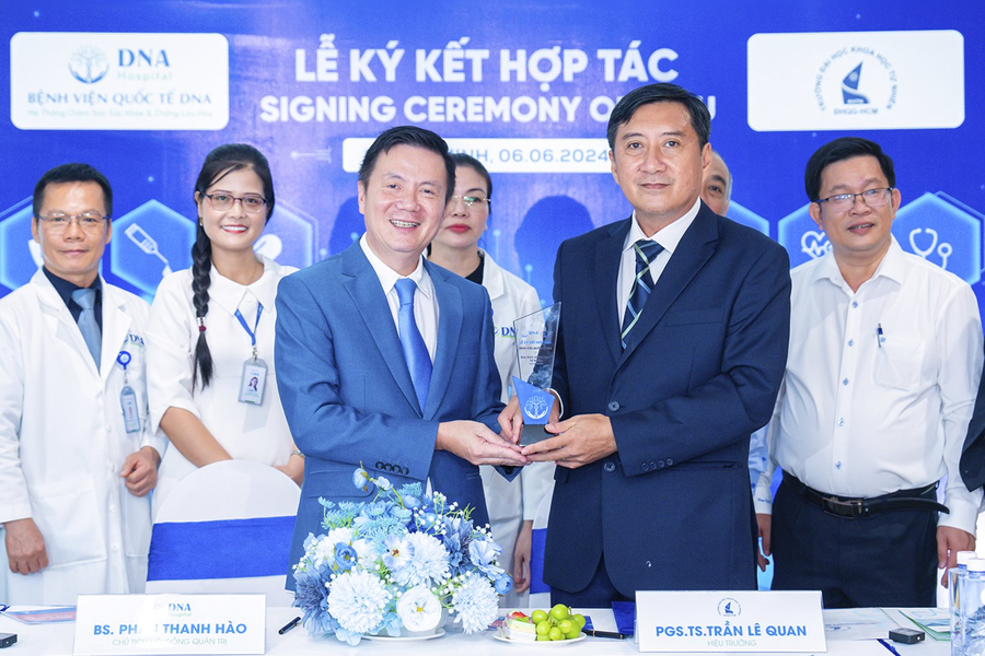 Trường Đại học Quốc gia TP.HCM hợp tác nghiên cứu và ứng dụng tế bào gốc