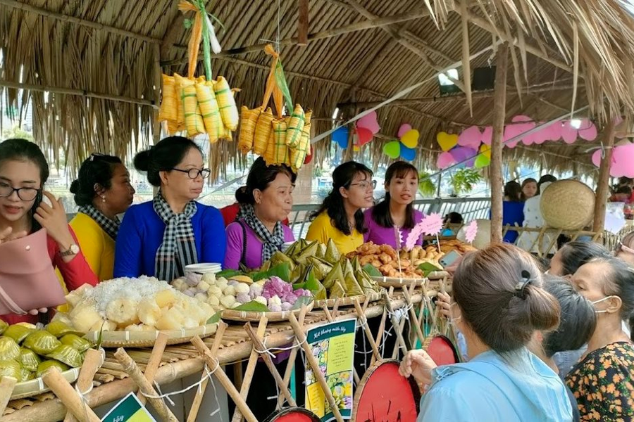 Lễ hội sông nước lần thứ hai thu hơn 4.250 tỷ đồng