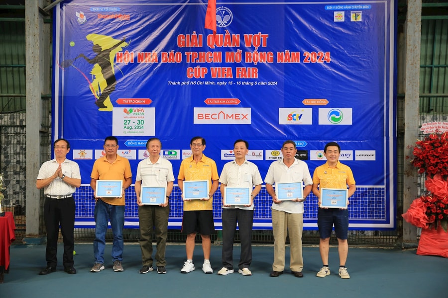 Becamex IDC luôn đồng hành cùng giải quần vợt Hội Nhà báo TP.HCM tổ chức