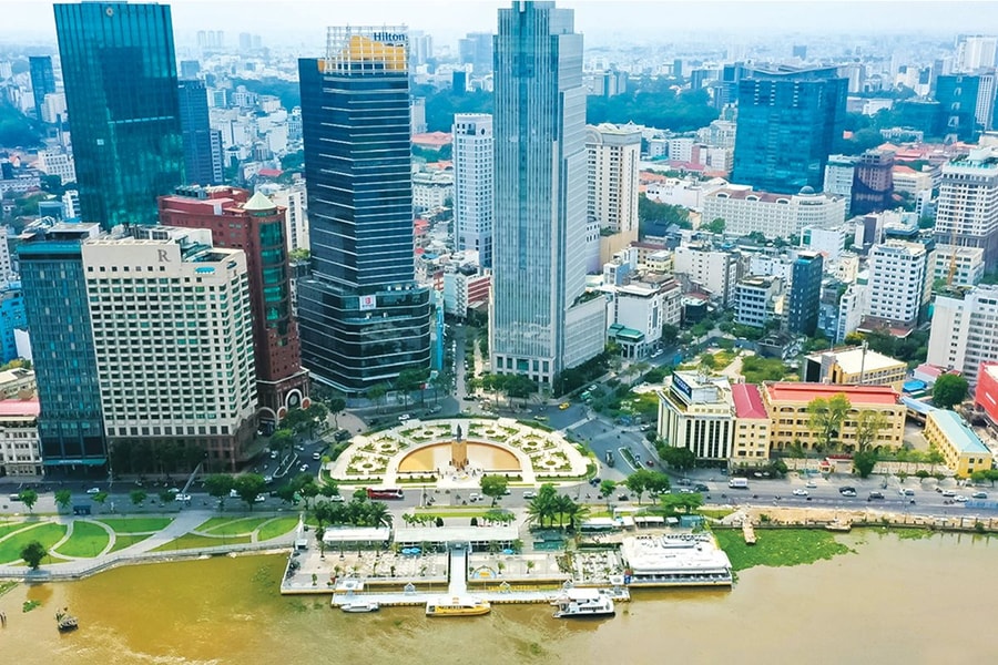 Khám phá sự thi vị trước khi chỉnh trang không gian Bến Bạch Đằng